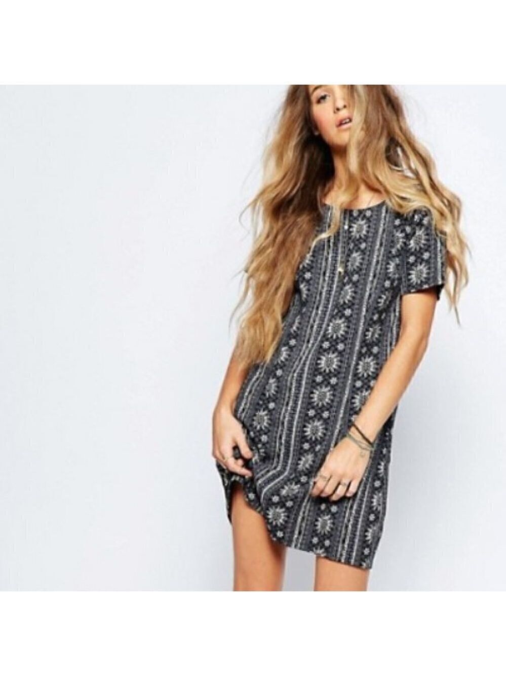 Hollister Border Print Mini Dress With Cross Back Size Small